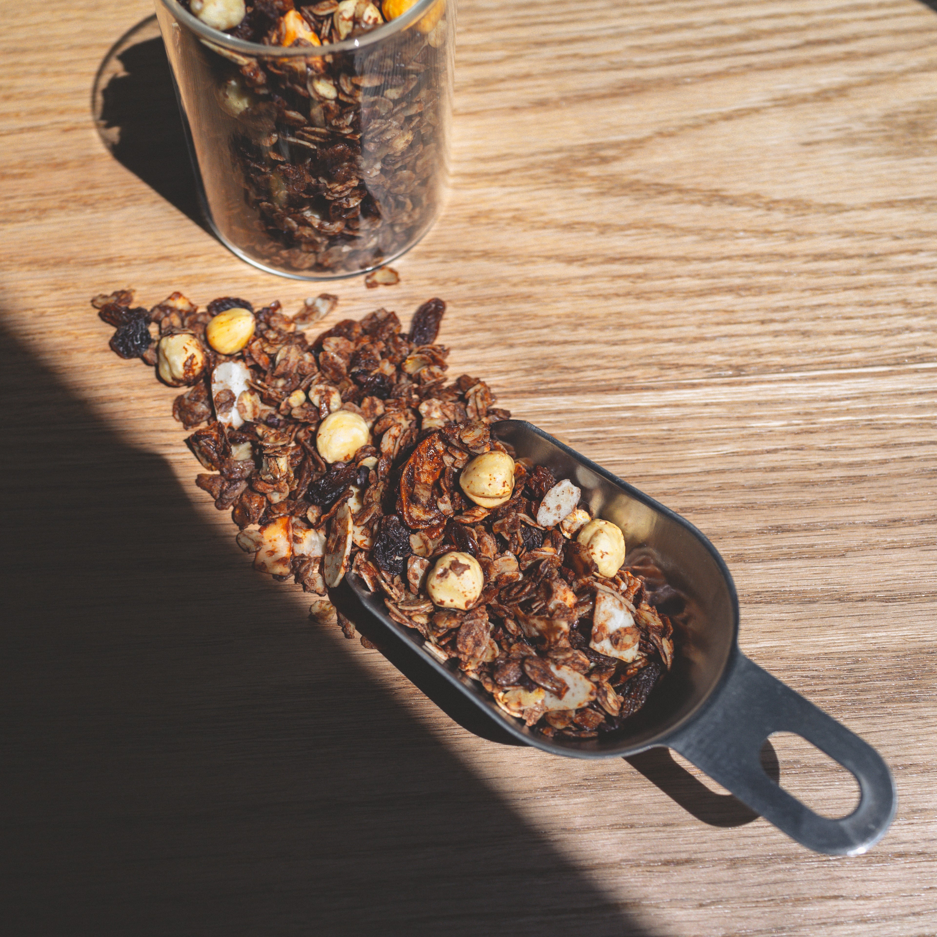 Cacao nib &amp; Hazelnut granola